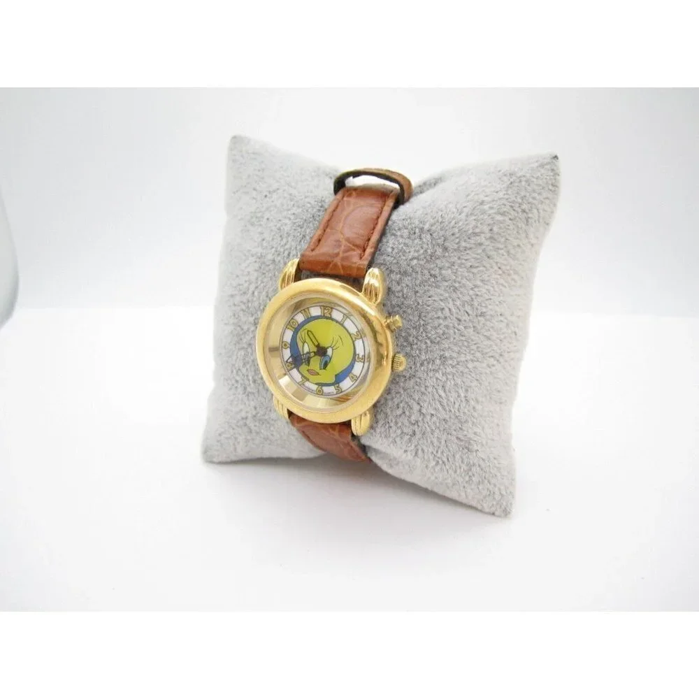Women's Armitron Tweety Bird Backligth Quartz WR Analog 29mm Causal Watch (F116)
